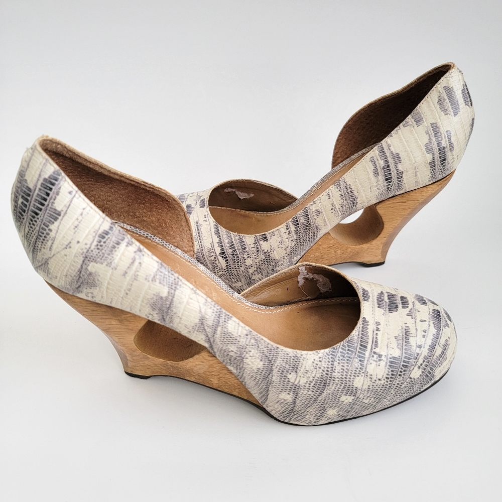 Schuler & Sons Philadelphia D'Orsay Wedge Heel size 6.5B